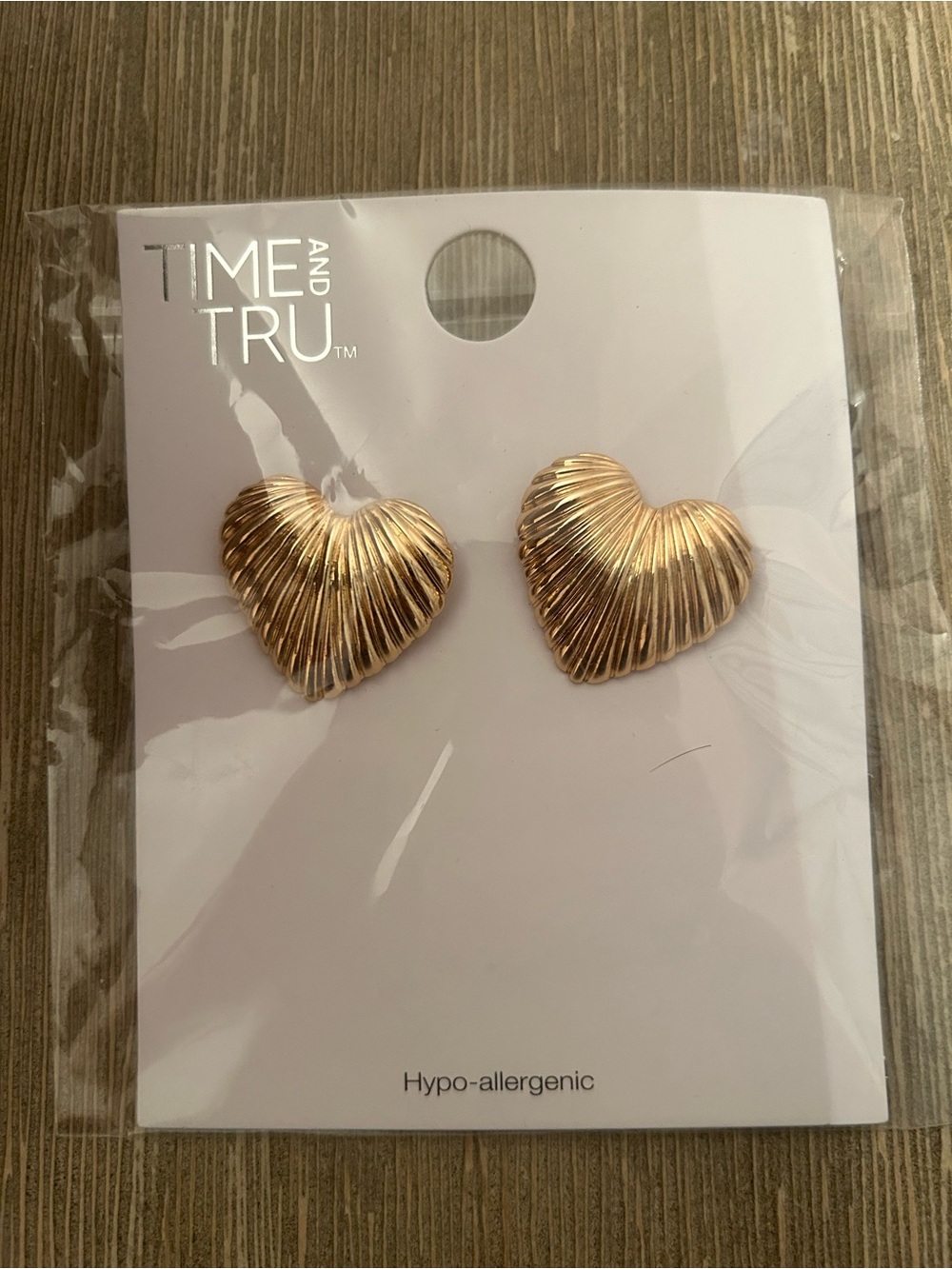 Earrings (not in list)
